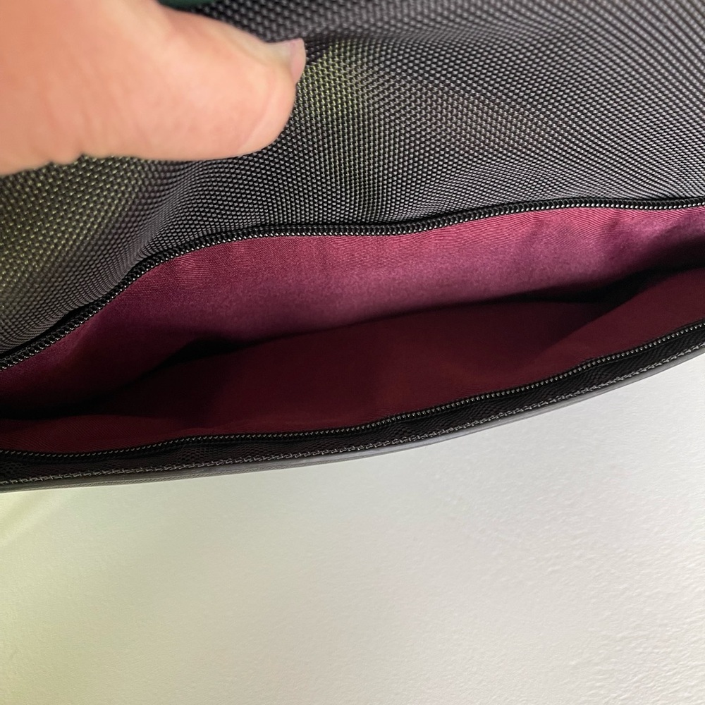 Ted Baker Document Bag in Black 14x11x3" Tablet Sleeve, Pockets, Trolley Sleeve - Picture 8 of 13